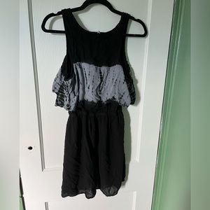 Black and tie dye dress size M